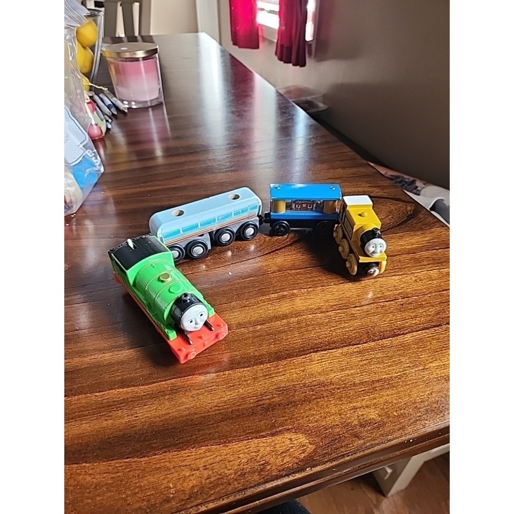 Lot of Thomas the train & friends wooden trains & Melissa & Doug. Vintage Wooden